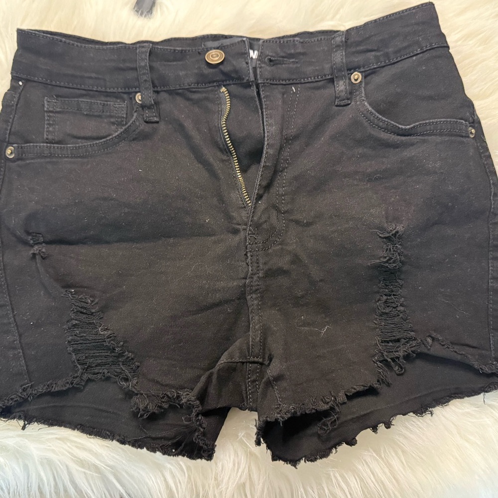 Fashion Nova Black Ripped Jean Shorts